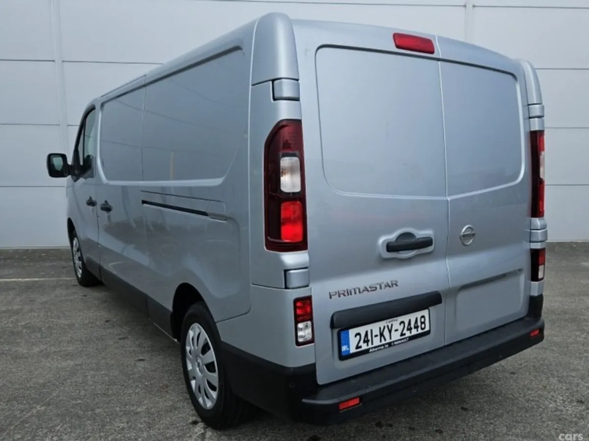 Nissan Primastar MPV, Diesel, 2024, Grey