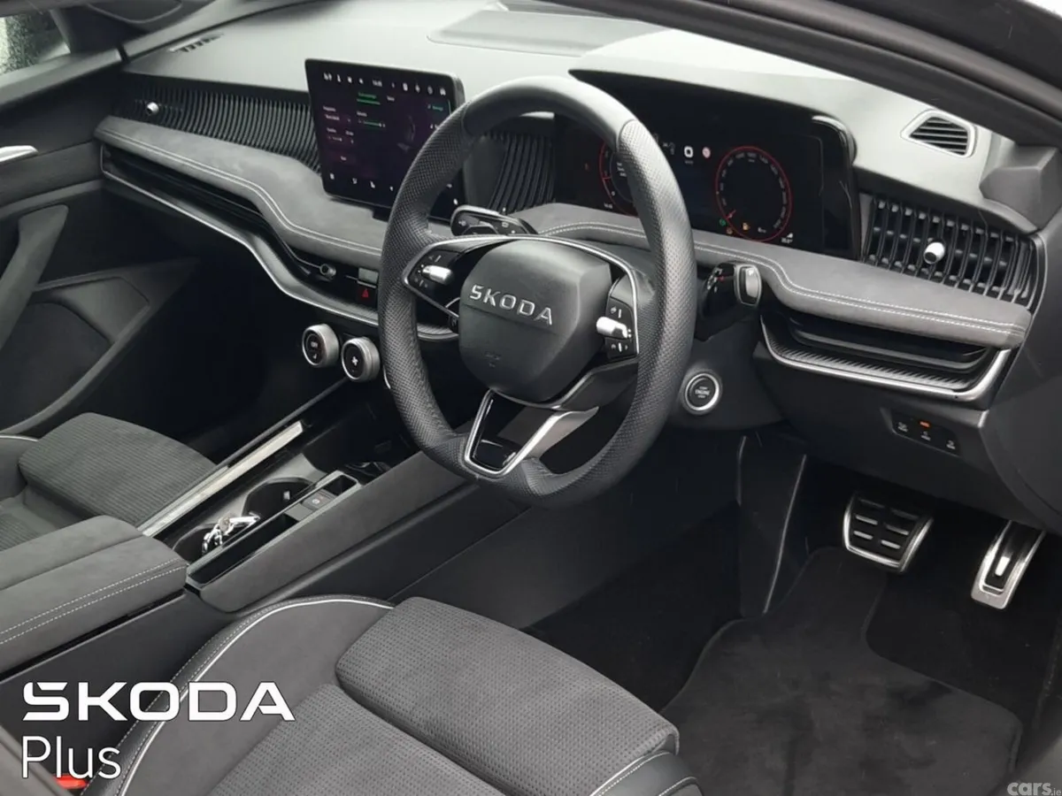 Skoda Superb Saloon, Diesel, 2026, Grey
