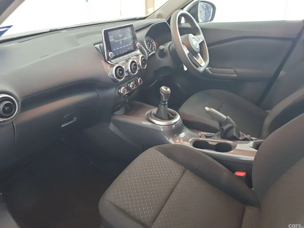 Nissan Juke SUV, Petrol, 2021, Red
