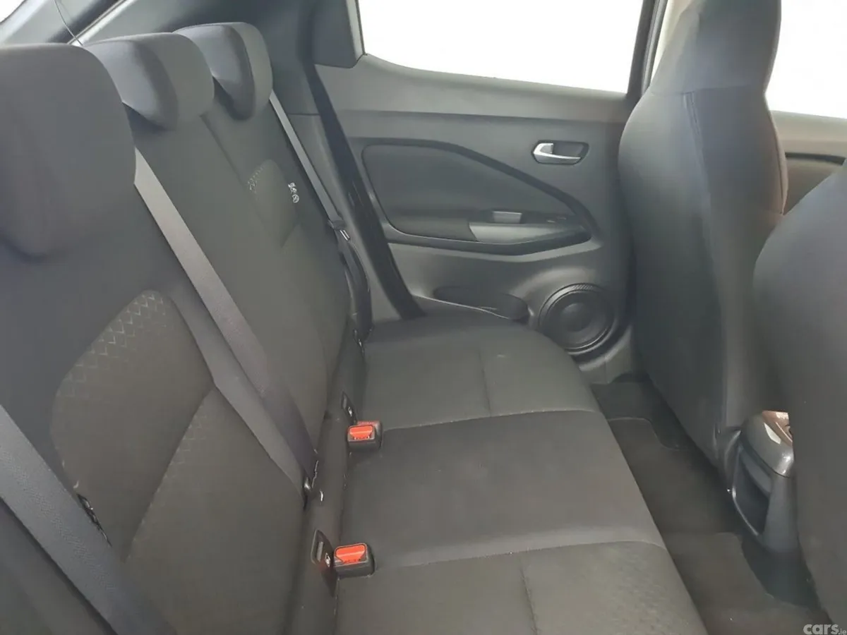 Nissan Juke SUV, Petrol, 2021, Red