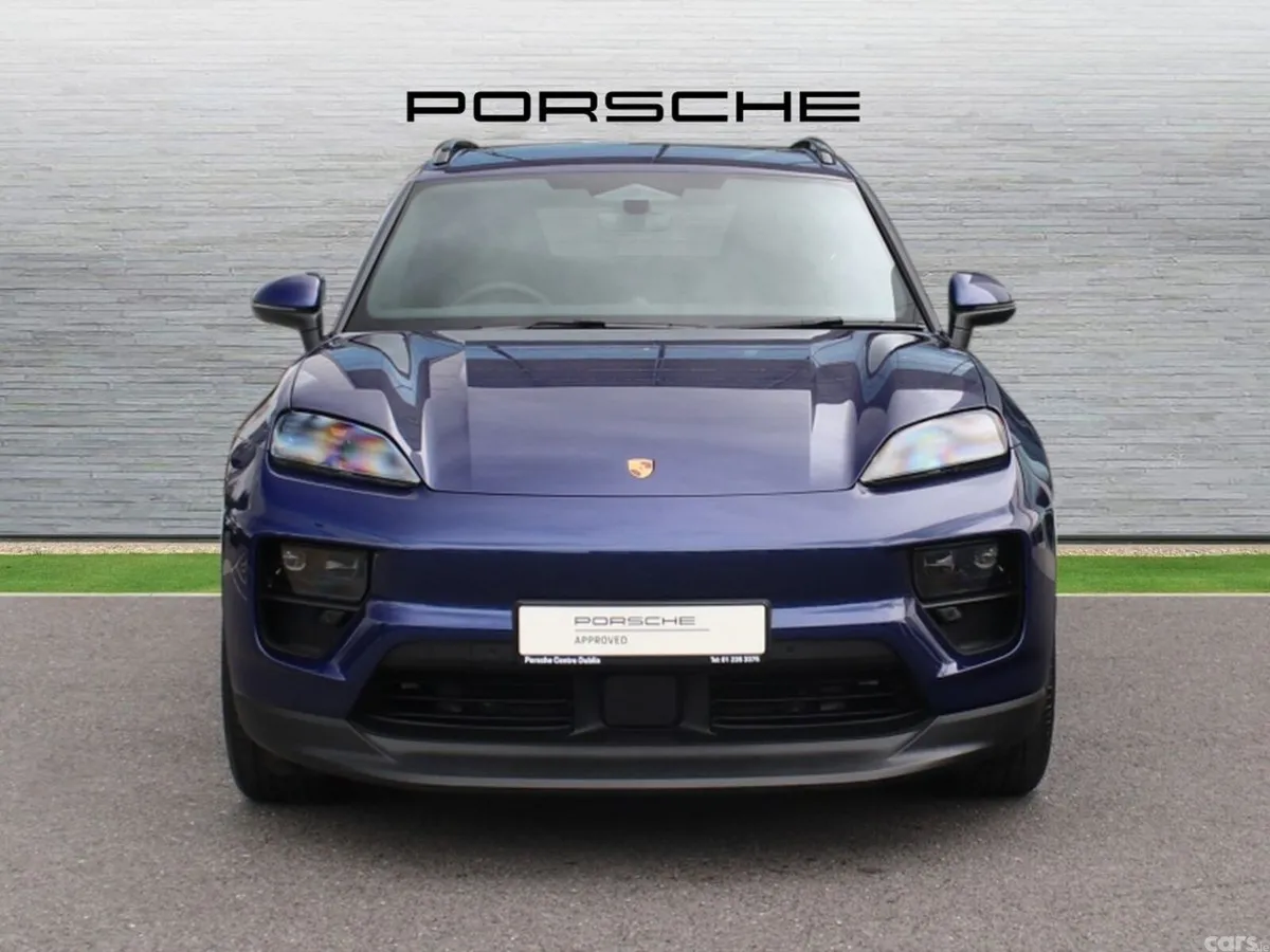 Porsche Macan SUV, Electric, 2026, Blue