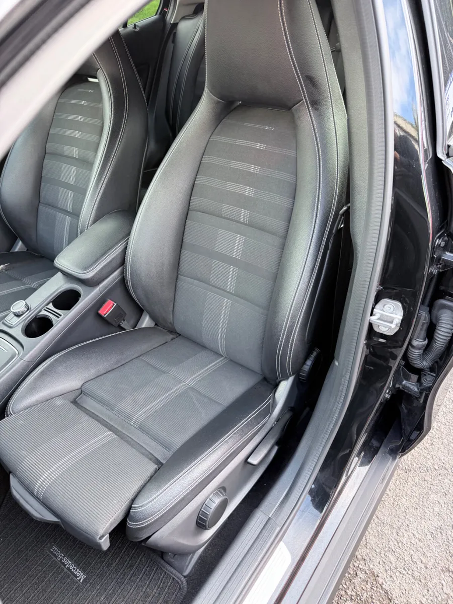 Mercedes-Benz GLA SUV, Petrol, 2019, Black