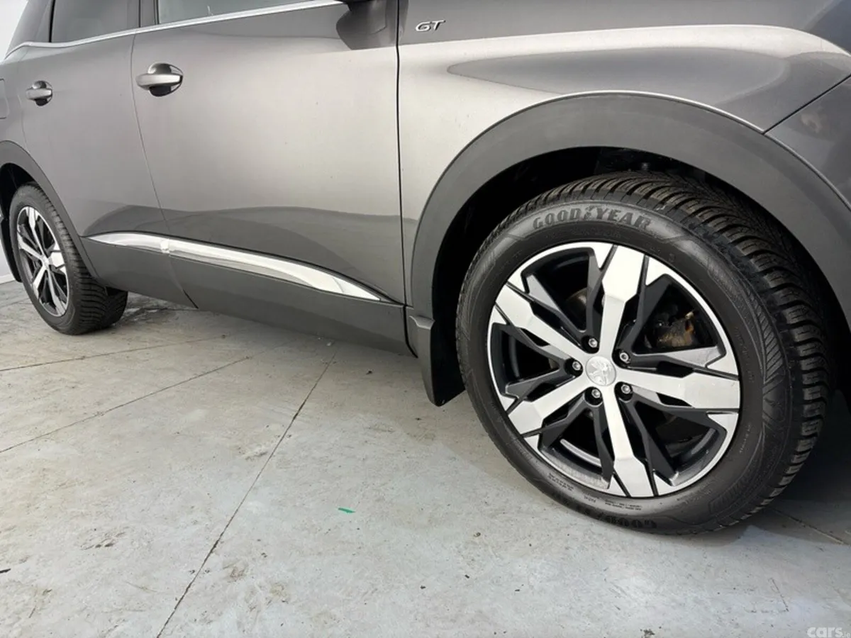 Peugeot 3008 MPV, Diesel, 2024, Grey
