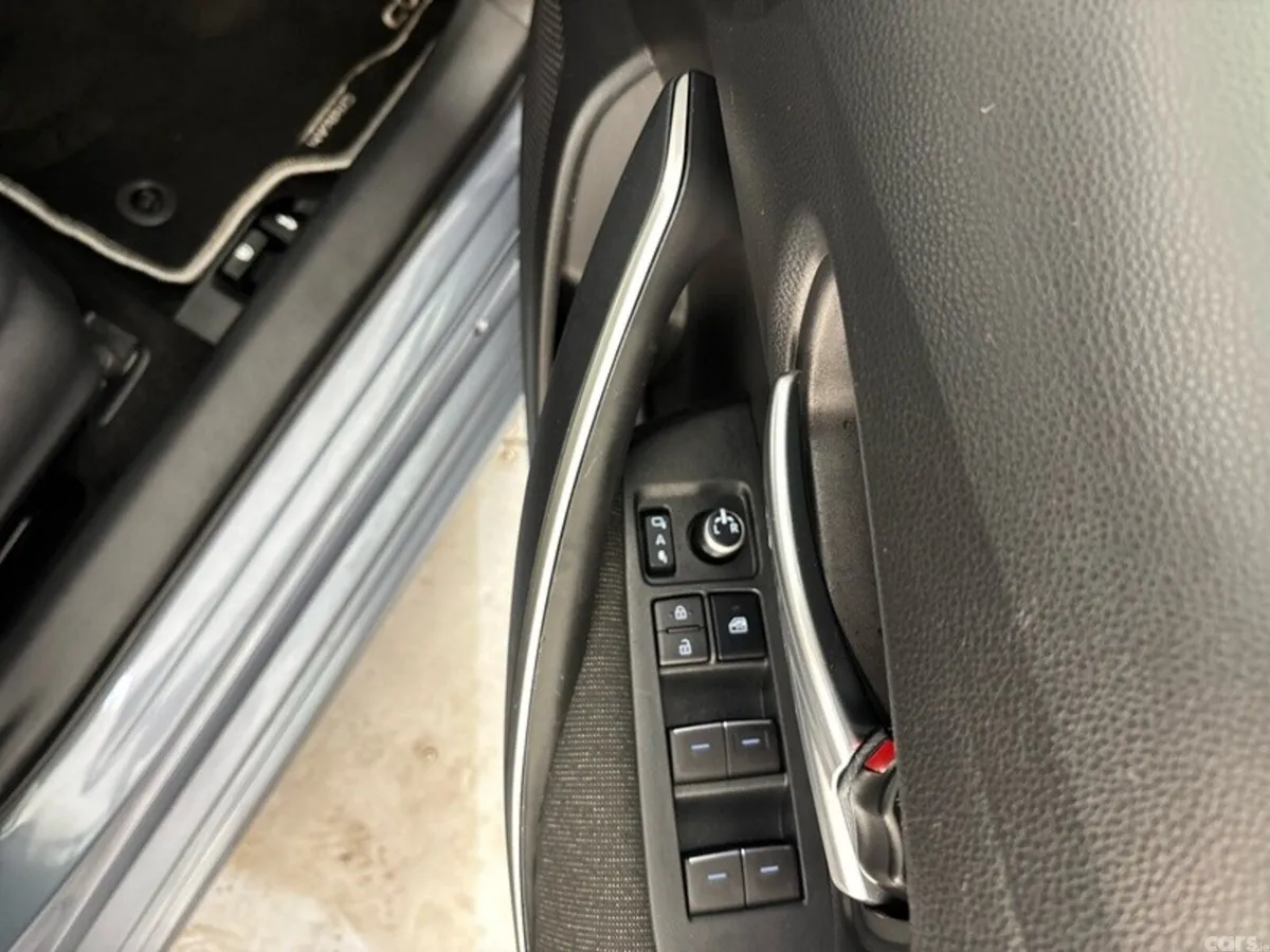 Toyota Corolla Saloon, Petrol Hybrid, 2024, Grey