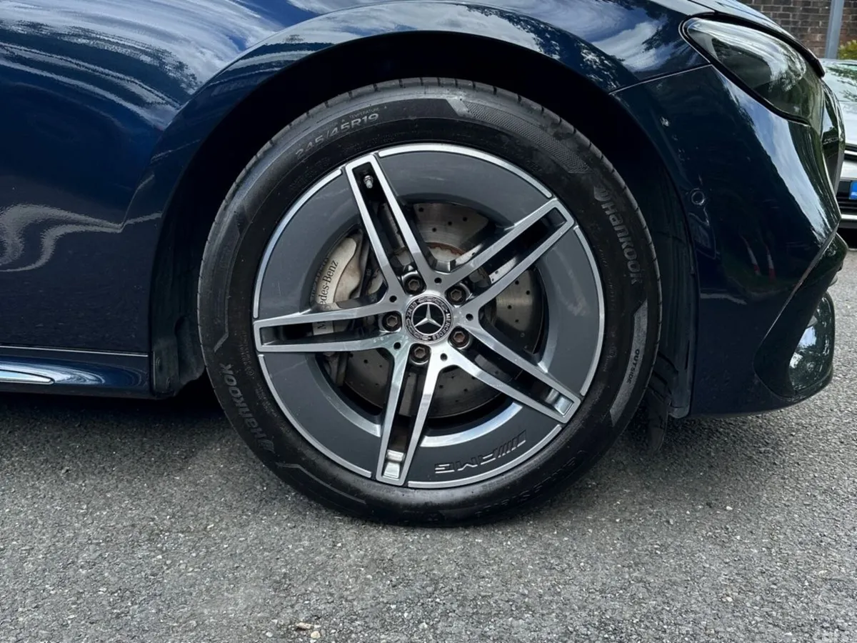 Mercedes-Benz E-Class Saloon, Petrol Plug-in Hybrid, 2024, Blue
