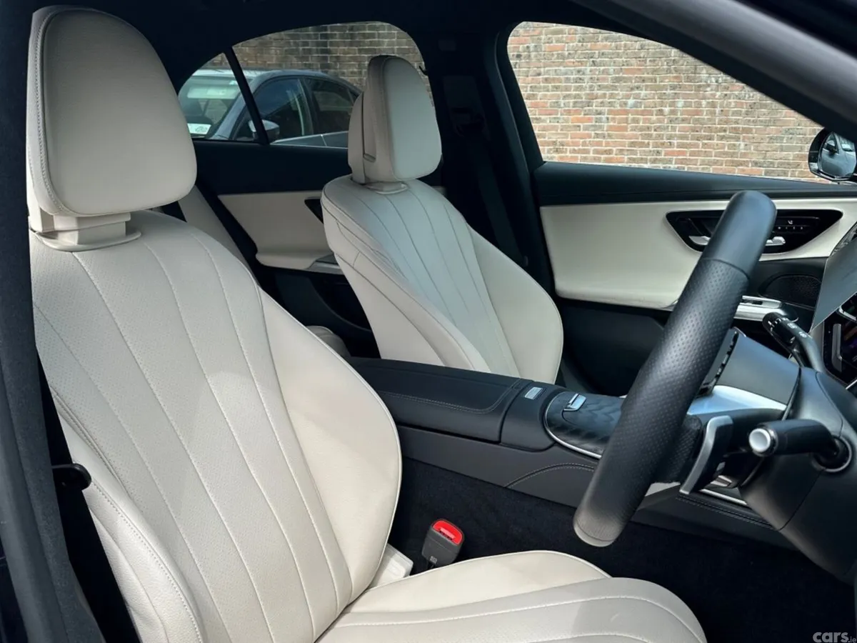 Mercedes-Benz E-Class Saloon, Petrol Plug-in Hybrid, 2024, Blue