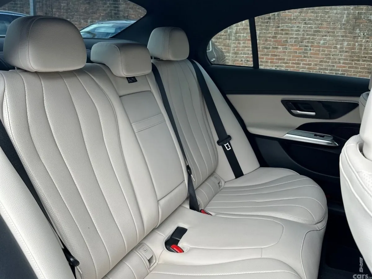 Mercedes-Benz E-Class Saloon, Petrol Plug-in Hybrid, 2024, Blue