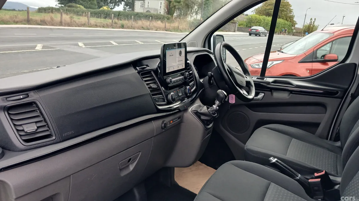 Ford Tourneo MPV, Diesel, 2020, White