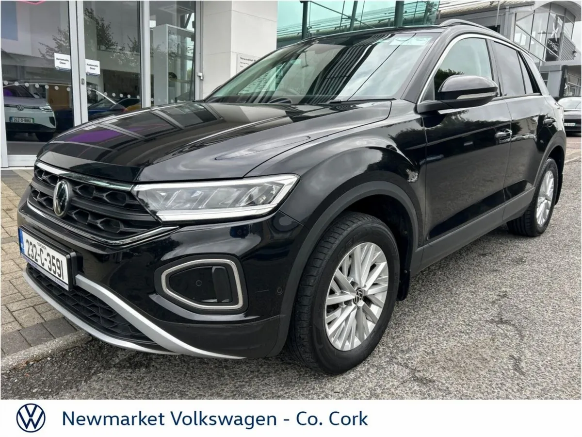 Volkswagen T-Roc SUV, Diesel, 2023, Black
