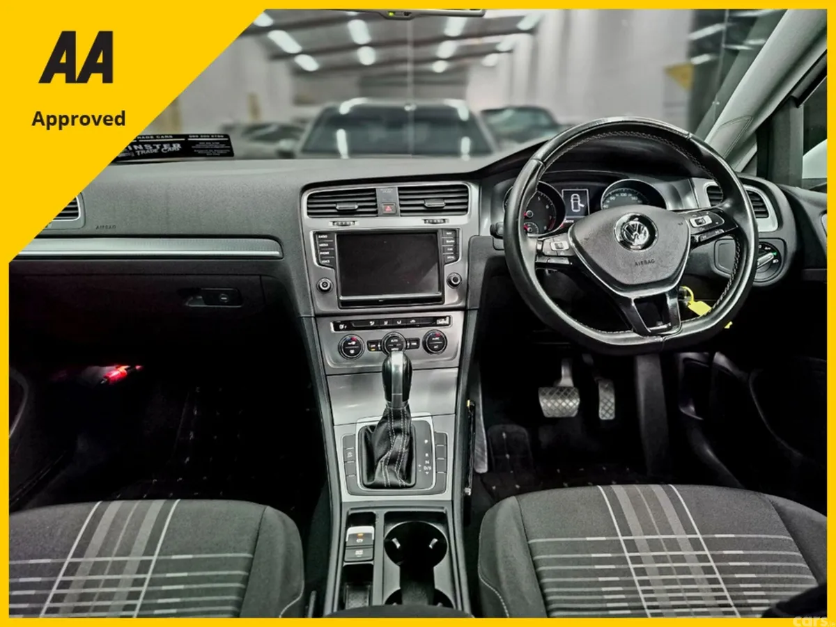 Volkswagen Golf Hatchback, Petrol, 2015, White