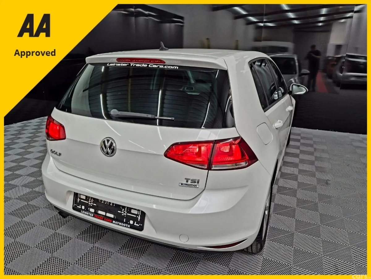 Volkswagen Golf Hatchback, Petrol, 2015, White