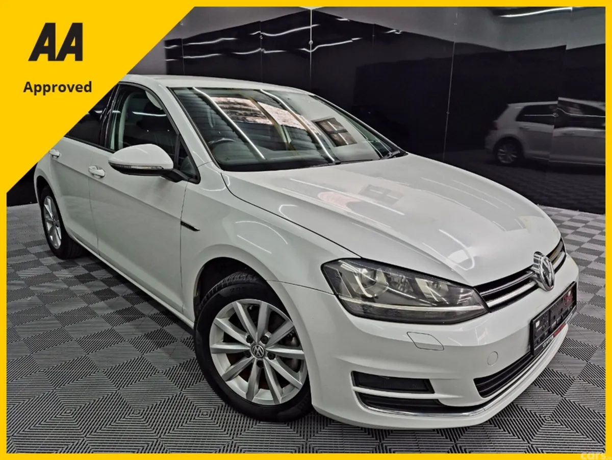 Volkswagen Golf Hatchback, Petrol, 2015, White