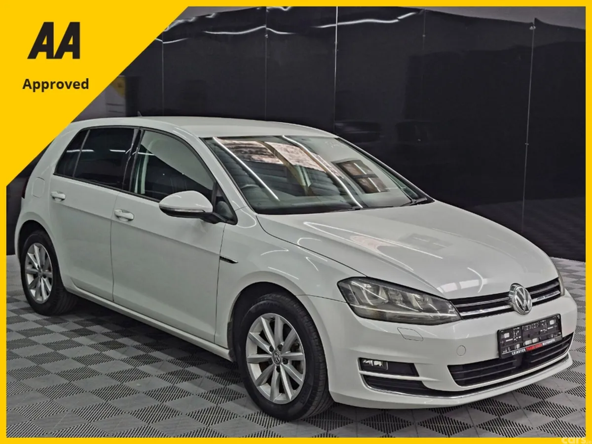 Volkswagen Golf Hatchback, Petrol, 2015, White