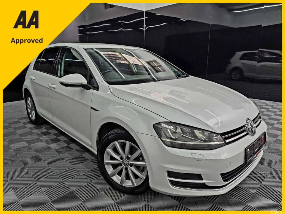 Volkswagen Golf Hatchback, Petrol, 2015, White
