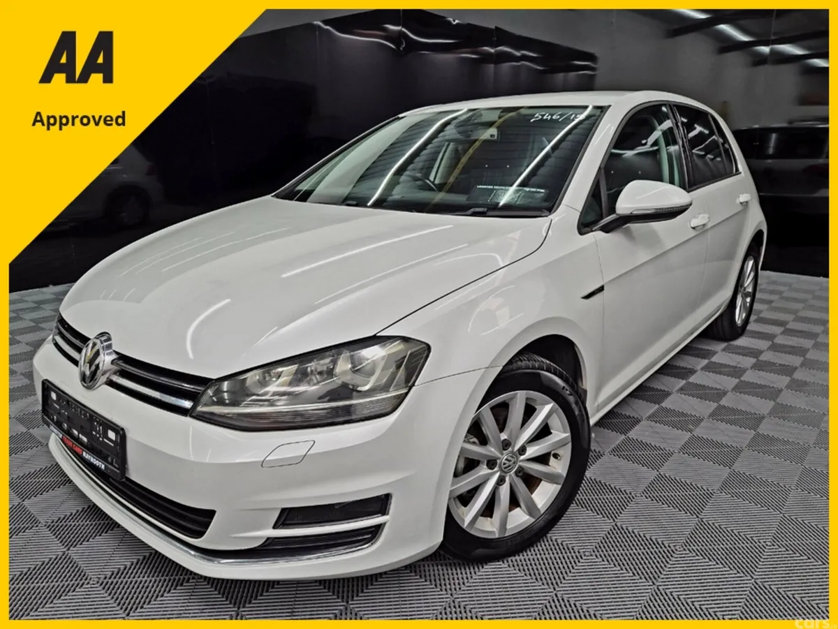 Volkswagen Golf Hatchback, Petrol, 2015, White