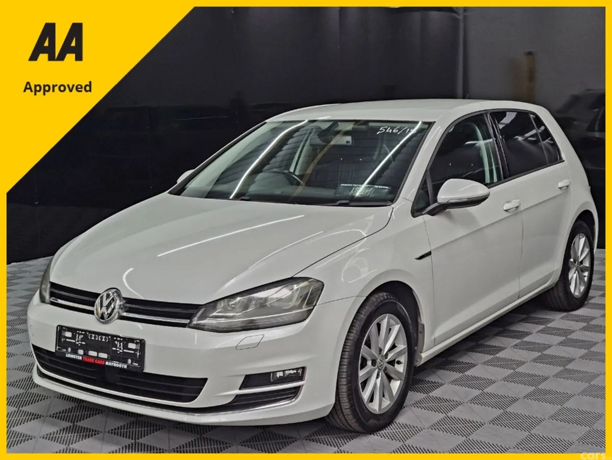 Volkswagen Golf Hatchback, Petrol, 2015, White