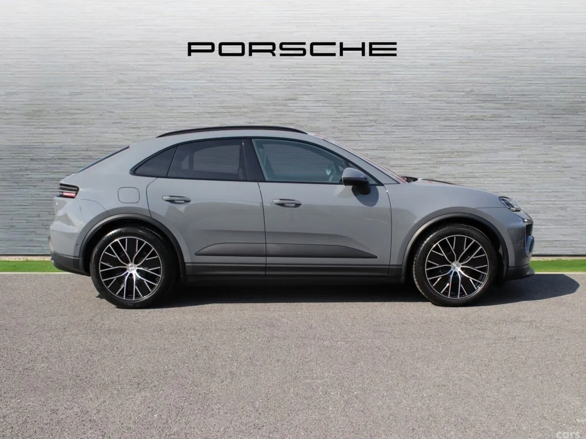 Porsche Macan SUV, Electric, 2026, Grey