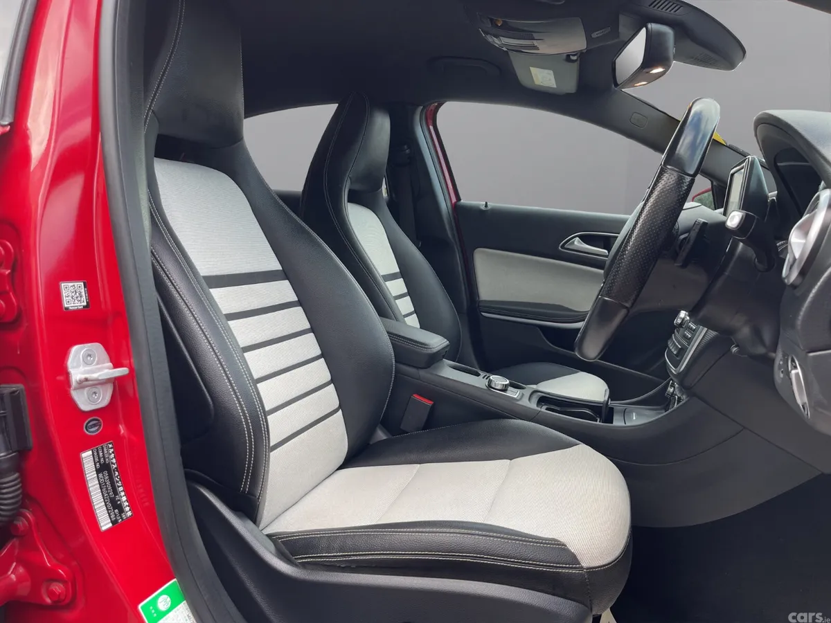 Mercedes-Benz A-Class Hatchback, Petrol, 2014, Red