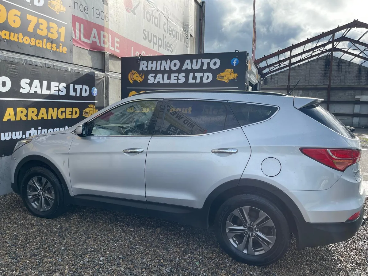 Hyundai Santa Fe SUV, Diesel, 2014, Silver