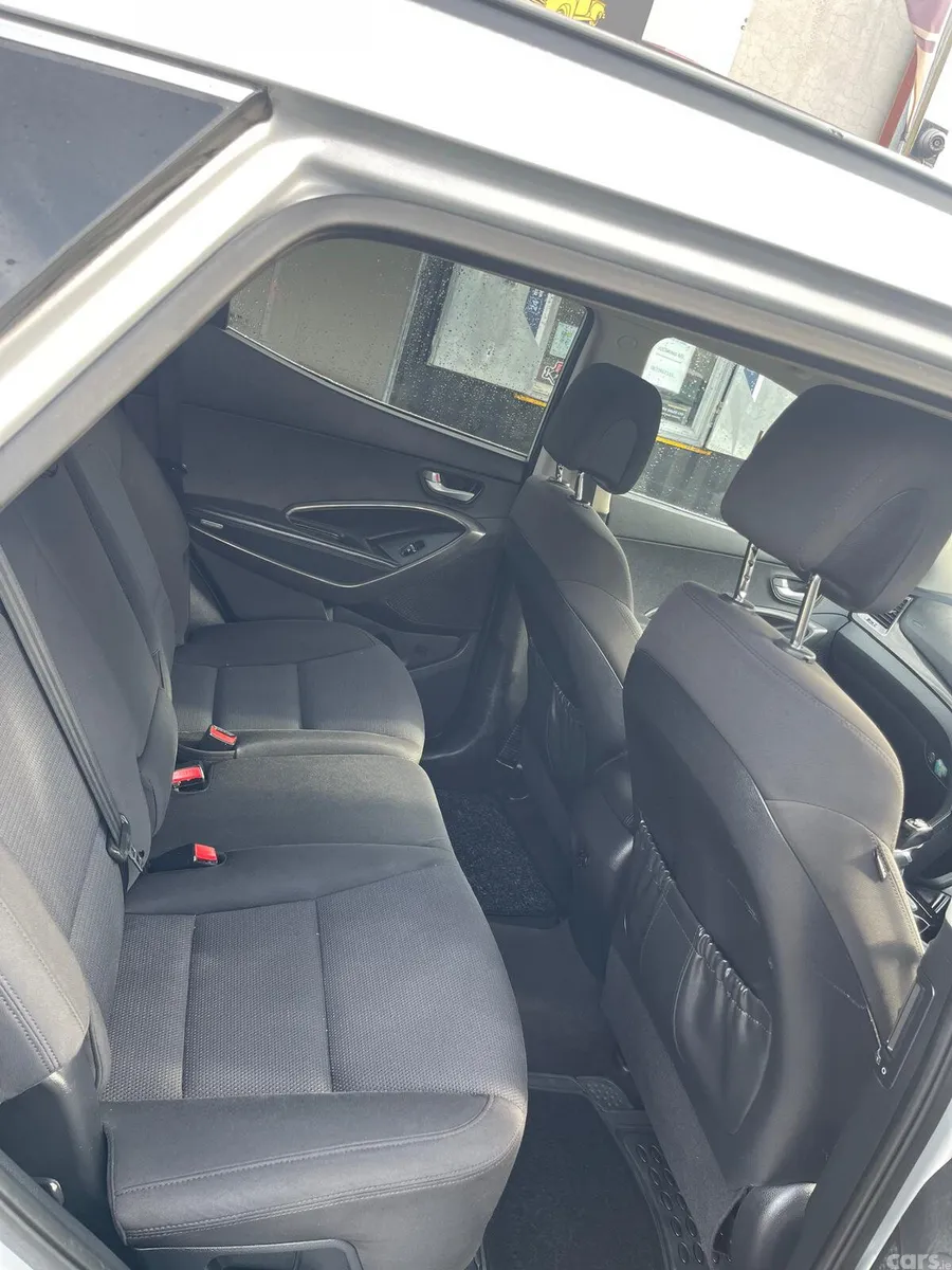 Hyundai Santa Fe SUV, Diesel, 2014, Silver