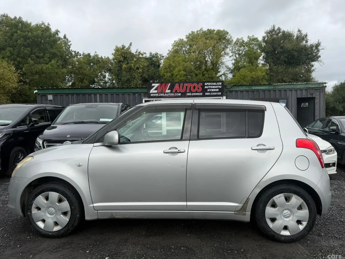 Suzuki Swift Hatchback, Petrol, 2009, Silver