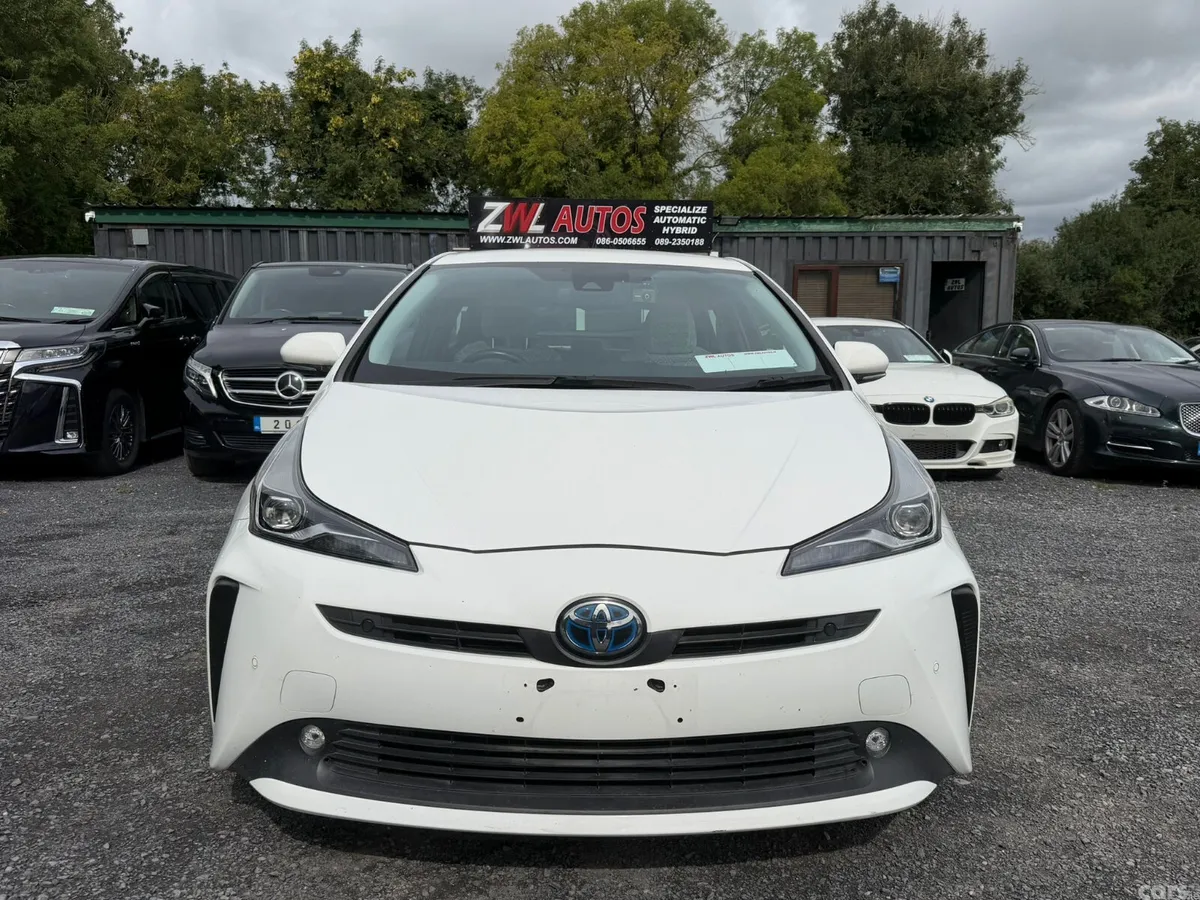 Toyota Prius Saloon, Petrol Hybrid, 2021, White