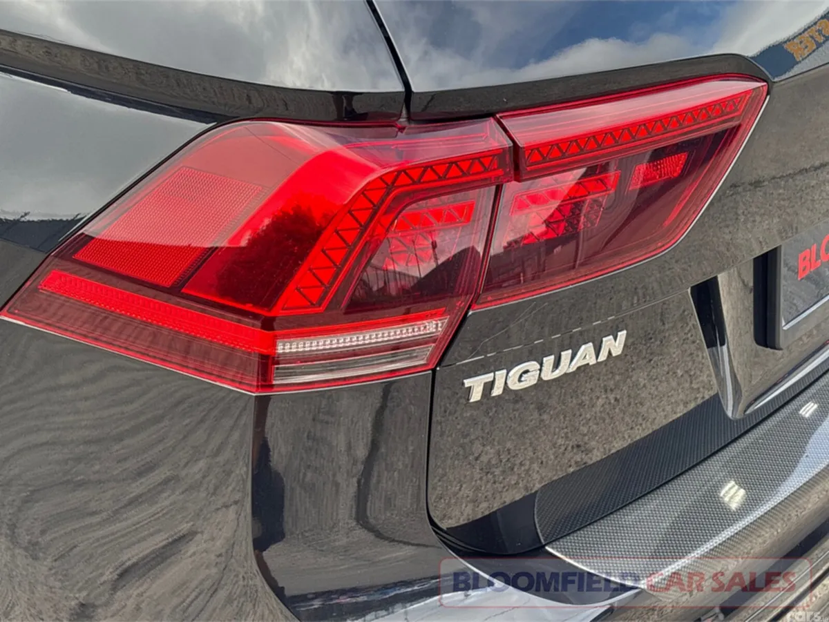 Volkswagen Tiguan SUV, Diesel, 2019, Black