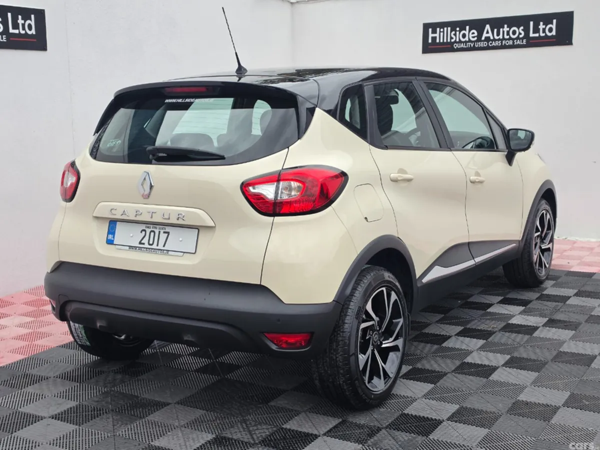 Renault Captur Hatchback, Petrol, 2017, Beige