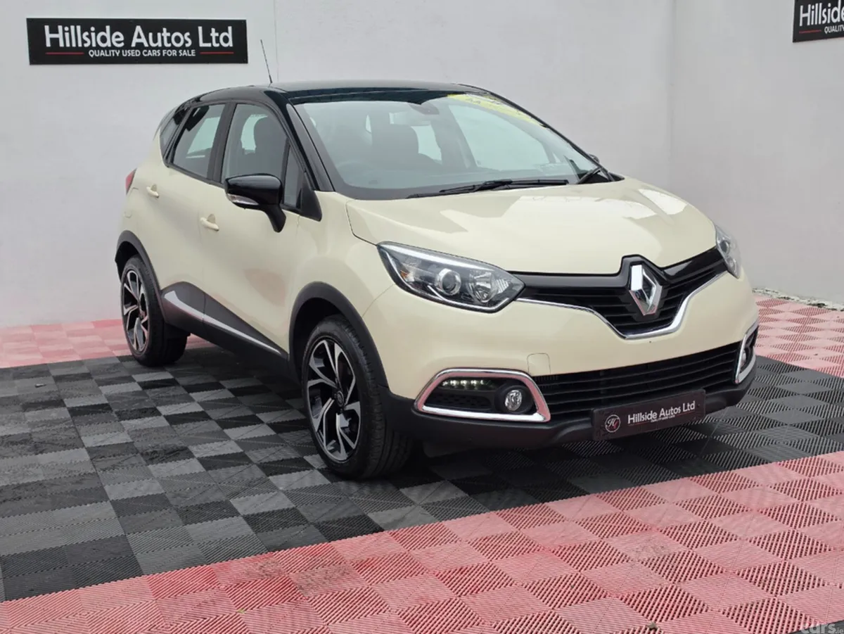Renault Captur Hatchback, Petrol, 2017, Beige