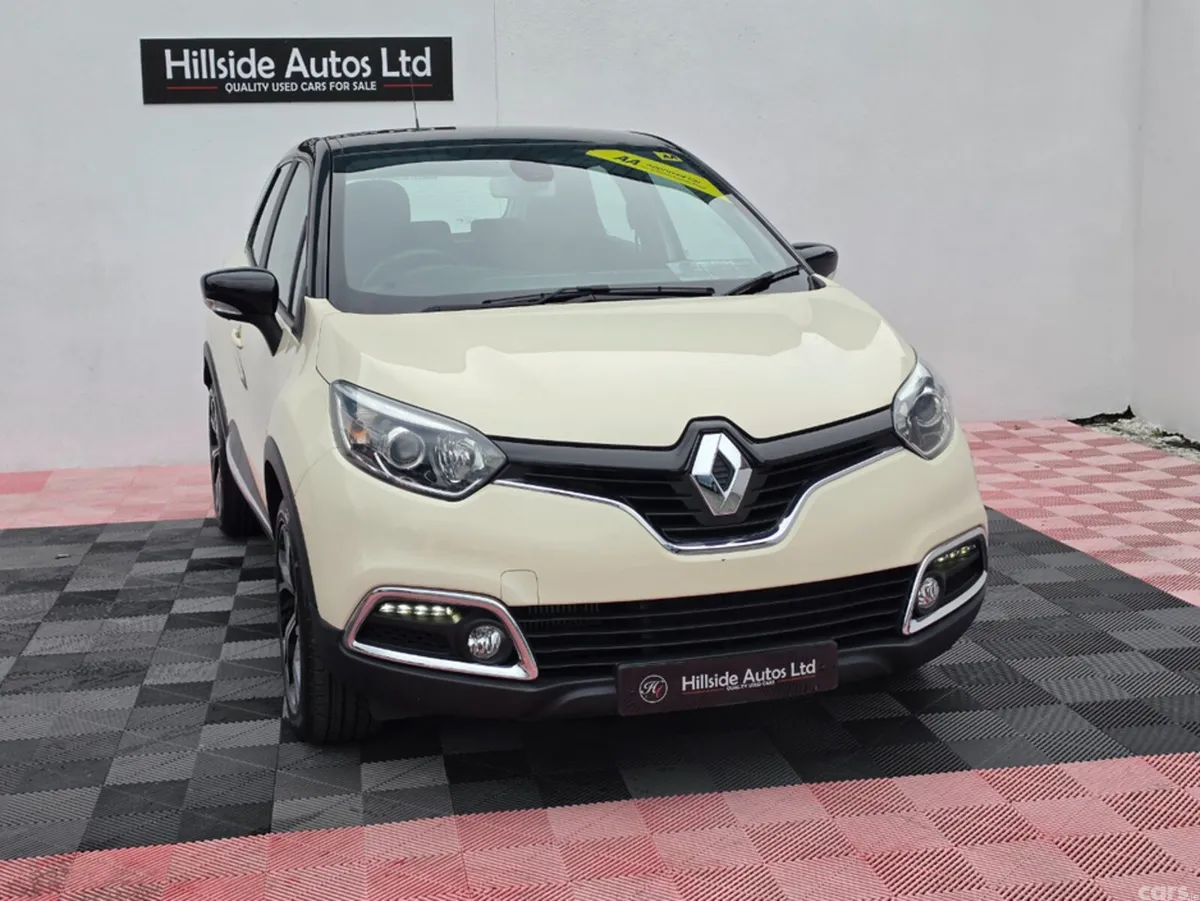 Renault Captur Hatchback, Petrol, 2017, Beige