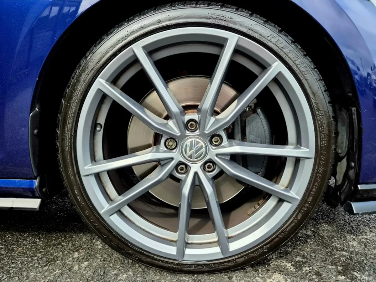 Volkswagen Golf Hatchback, Petrol, 2020, Blue
