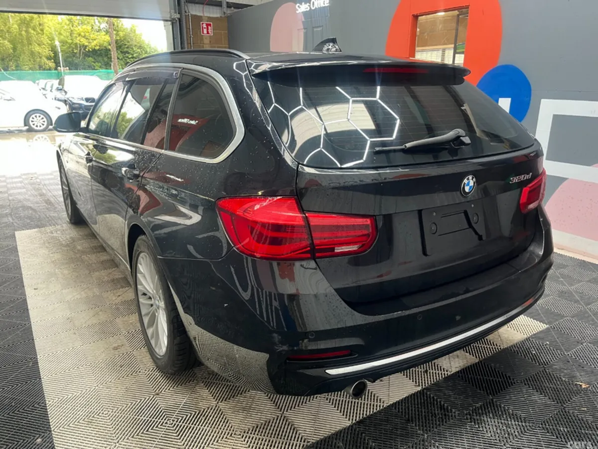 BMW 3-Series Estate, Diesel, 2016, Black