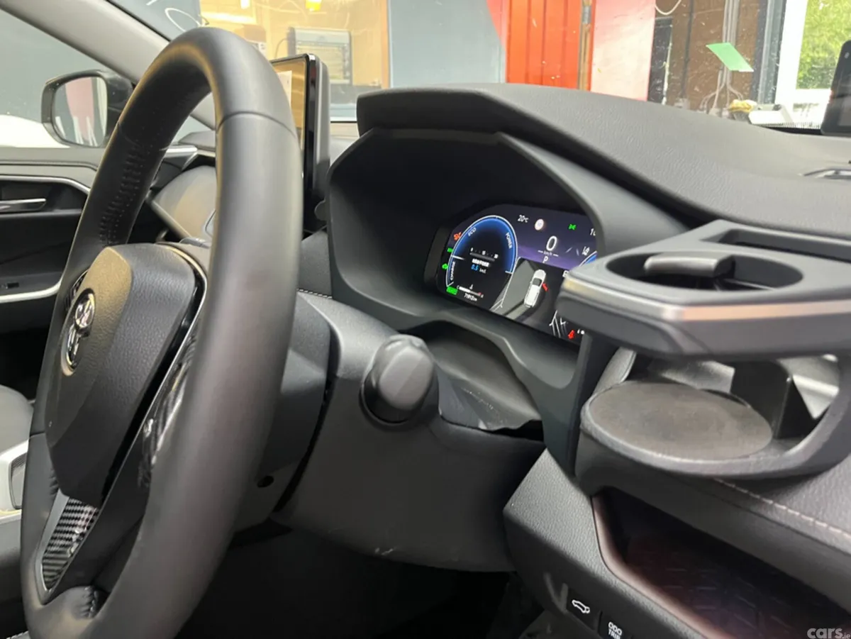 Toyota RAV4 SUV, Petrol Hybrid, 2024, White