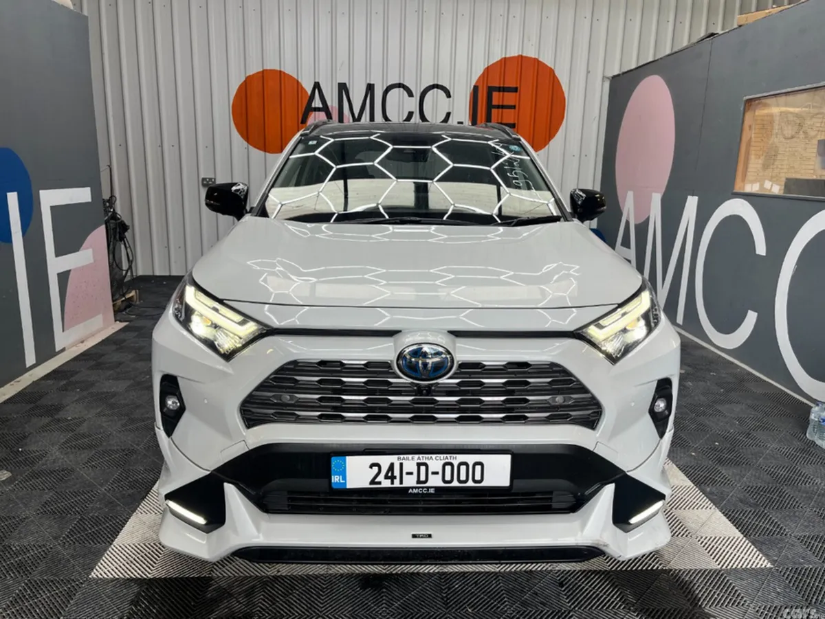 Toyota RAV4 SUV, Petrol Hybrid, 2024, White