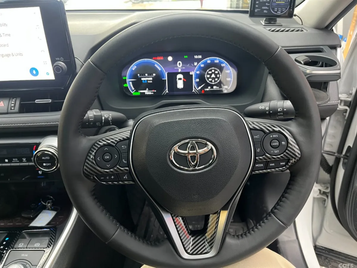 Toyota RAV4 SUV, Petrol Hybrid, 2024, White