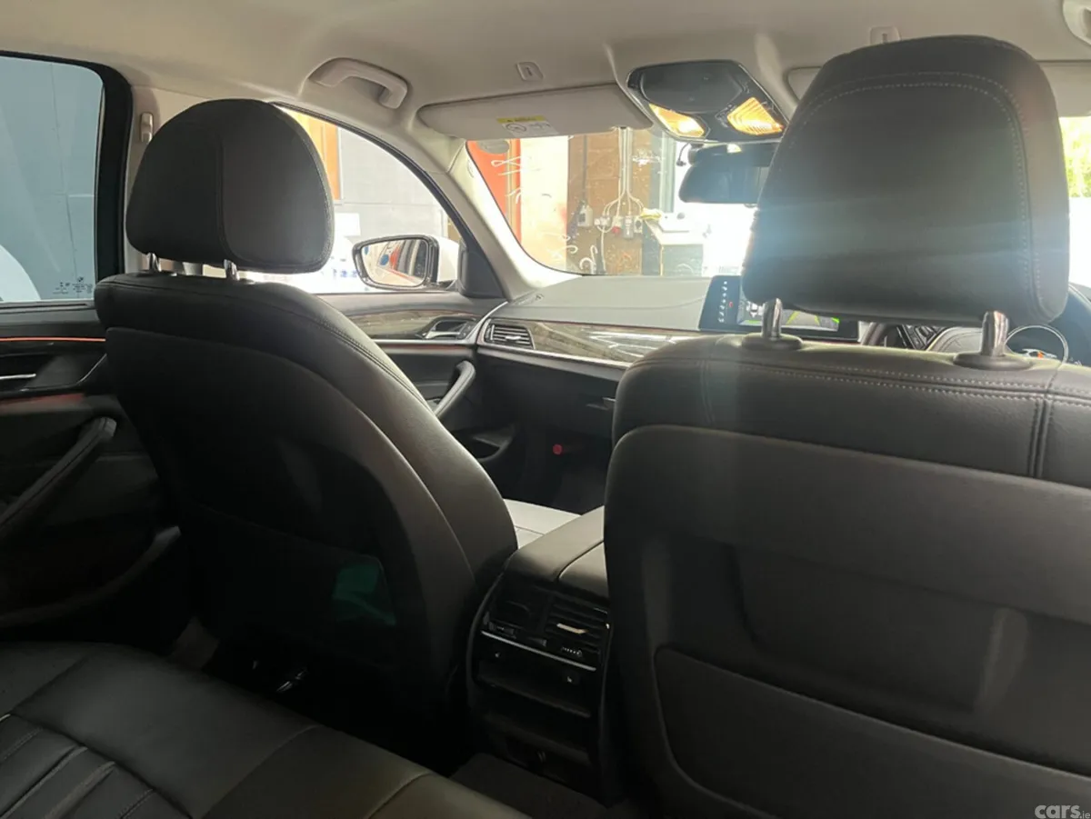 BMW 5-Series Saloon, Diesel, 2018, White