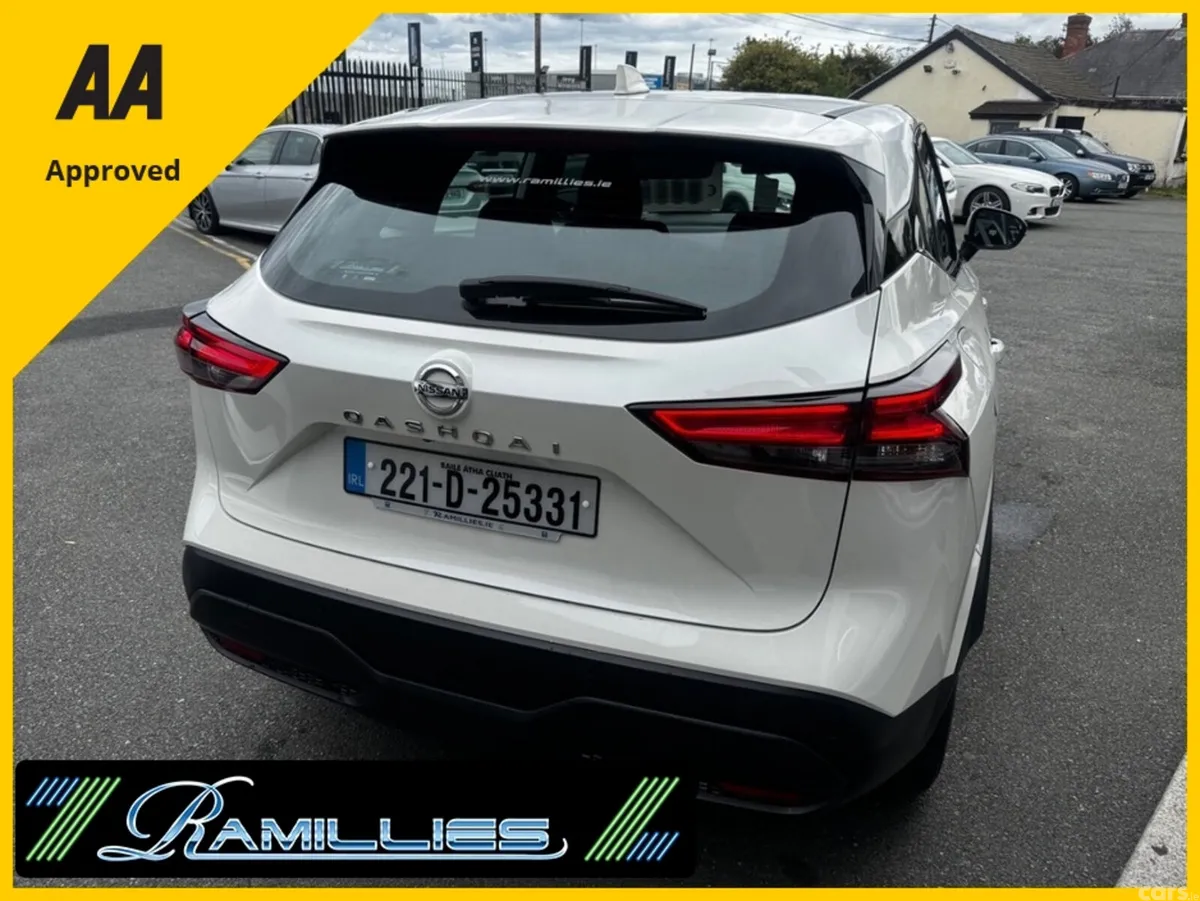 Nissan Qashqai SUV, Petrol, 2022, White