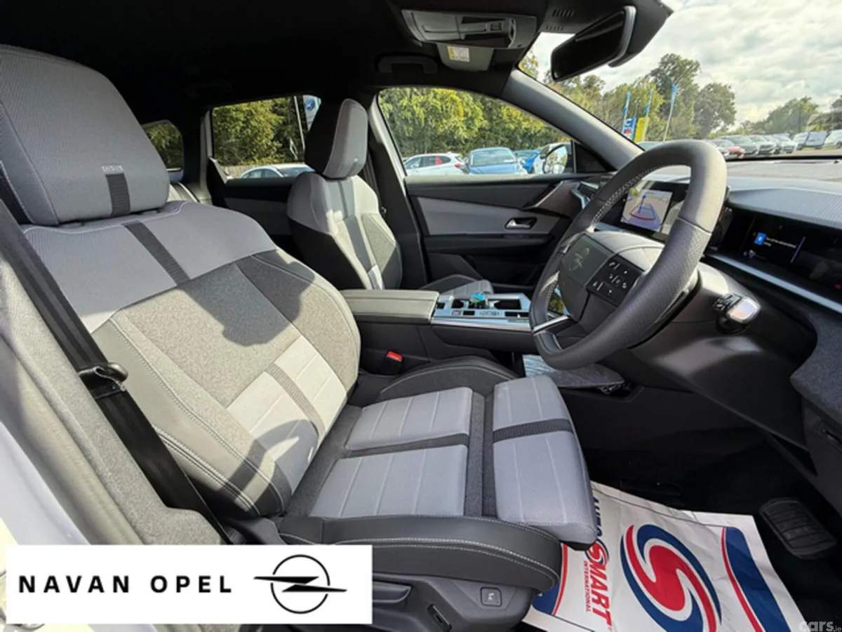 Opel Grandland SUV, Electric, 2027, White