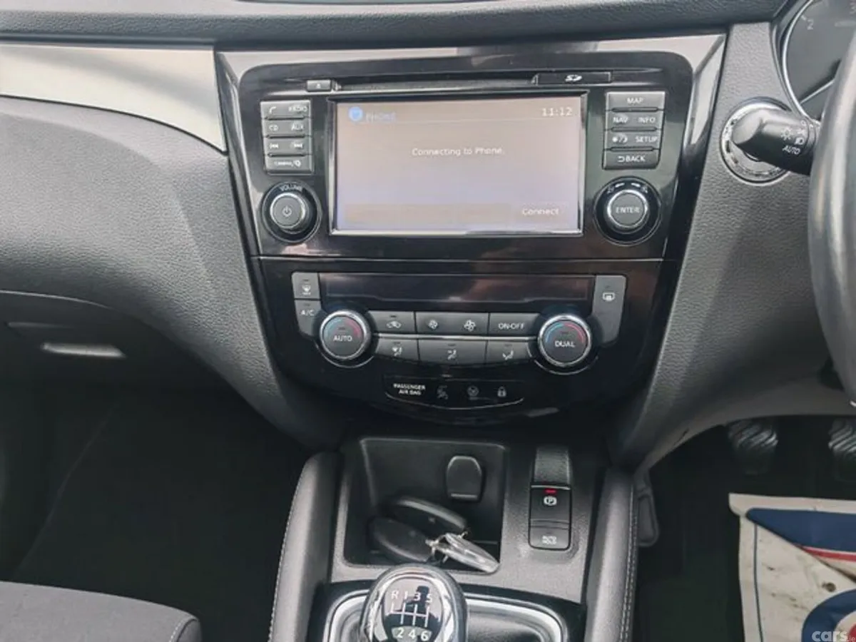 Nissan Qashqai Hatchback, Diesel, 2018, Black