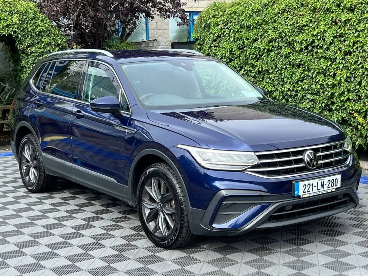 Volkswagen Tiguan Estate, Diesel, 2022, Blue