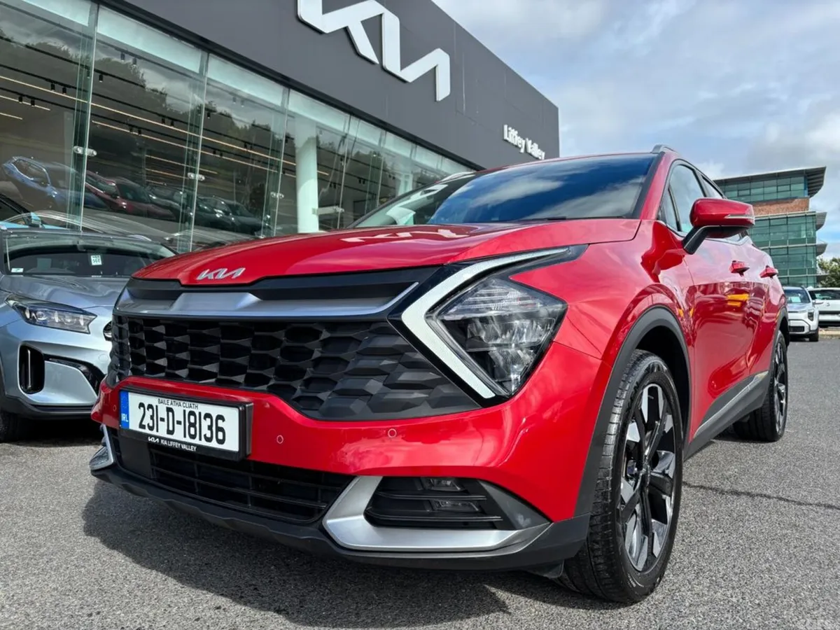 Kia Sportage SUV, Petrol Plug-in Hybrid, 2023, Red
