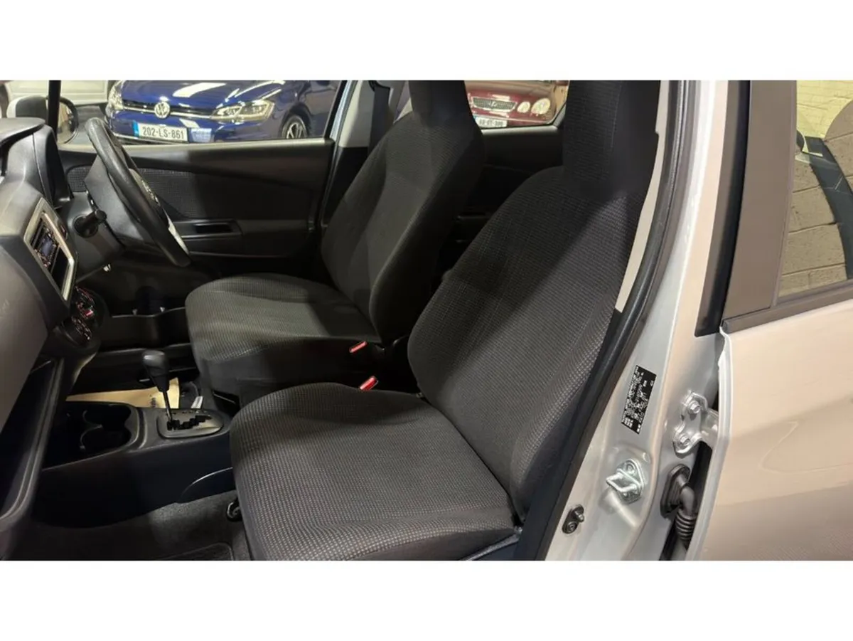 Toyota Vitz Hatchback, Petrol, 2016, Silver