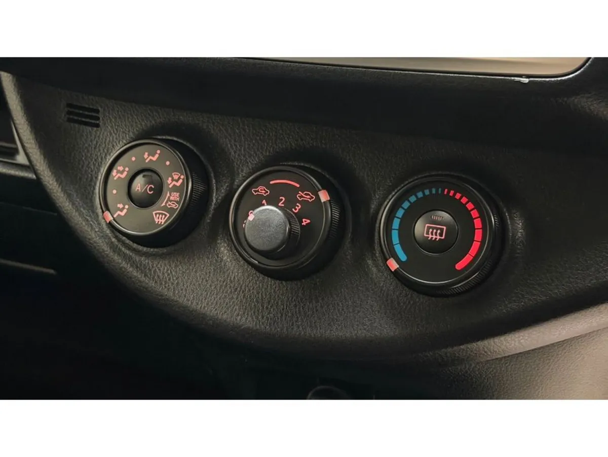 Toyota Vitz Hatchback, Petrol, 2016, Silver