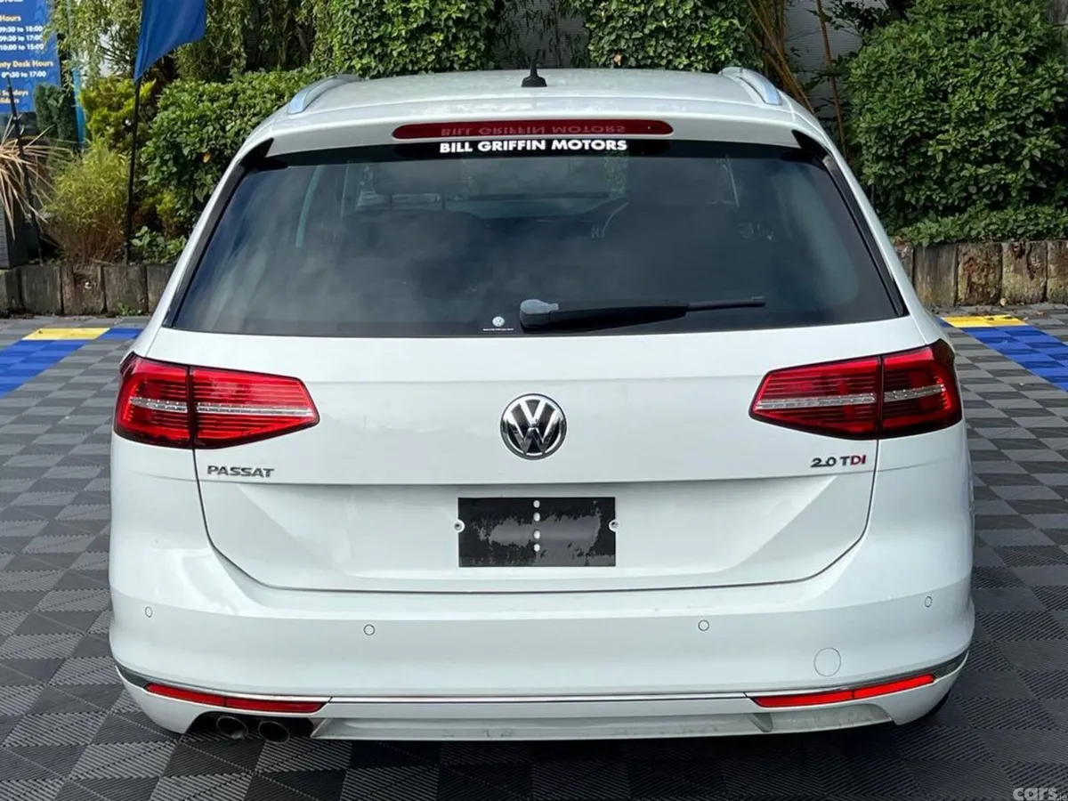 Volkswagen Passat Estate, Diesel, 2019, White