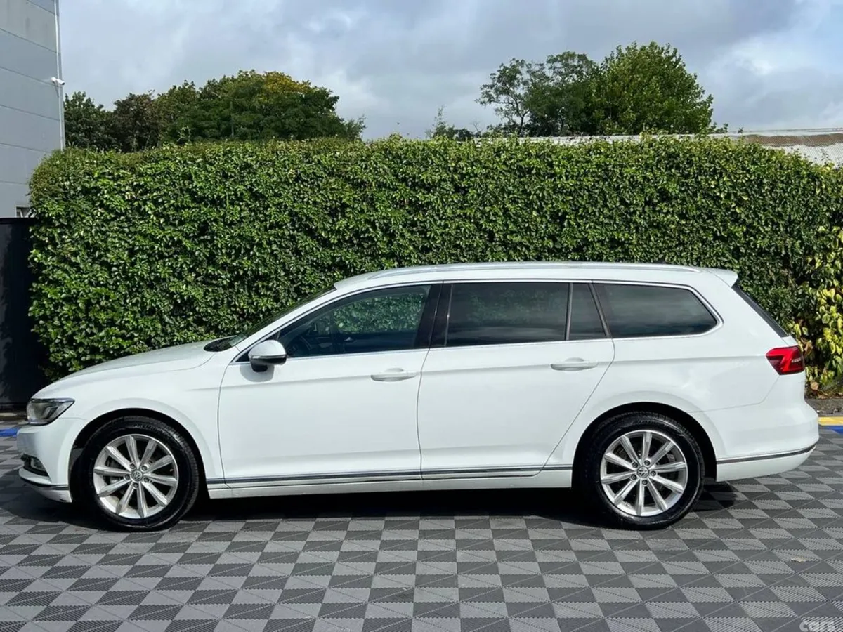 Volkswagen Passat Estate, Diesel, 2019, White