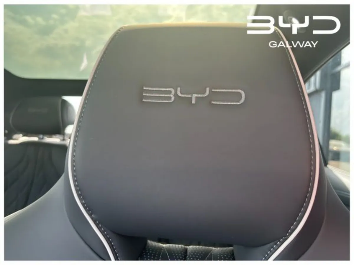 BYD SEAL Saloon, Electric, 2026, White