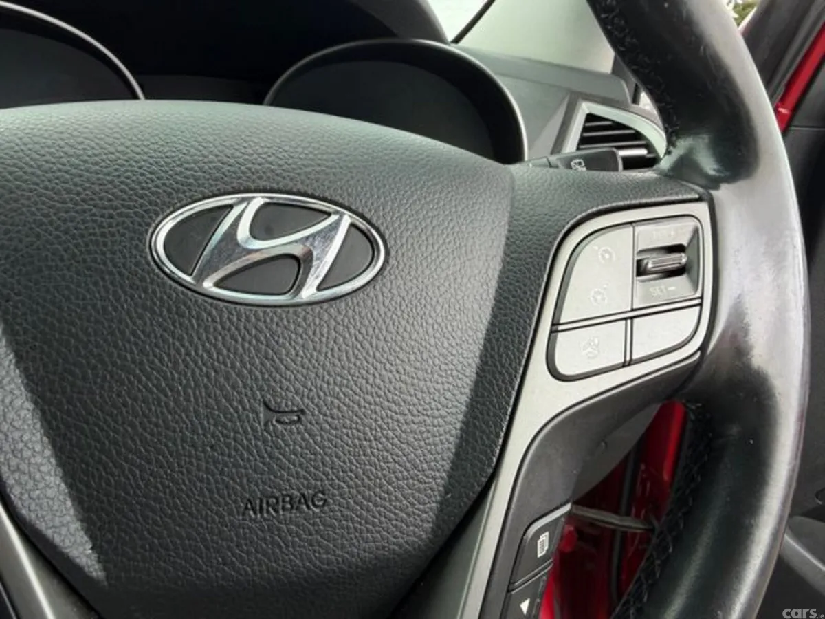 Hyundai Santa Fe SUV, Diesel, 2016, Red