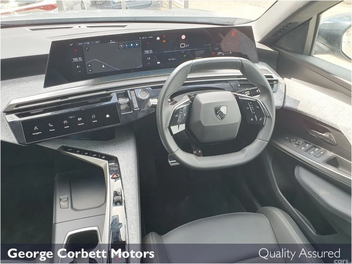Peugeot 3008 SUV, Petrol Hybrid, 2025, White