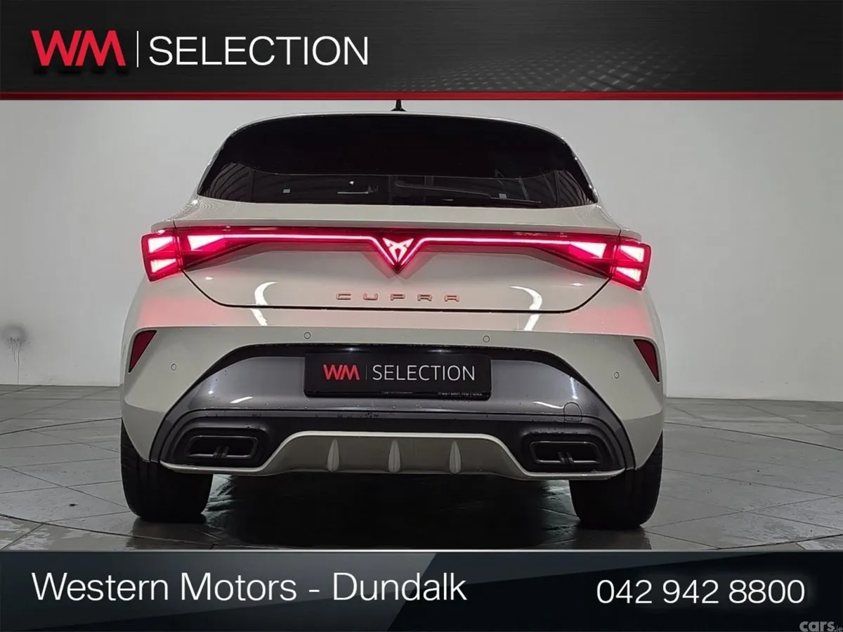 Cupra Leon Hatchback, Petrol, 2025, Grey
