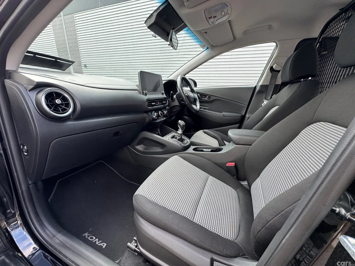 Hyundai KONA Van, Diesel, 2021, Black